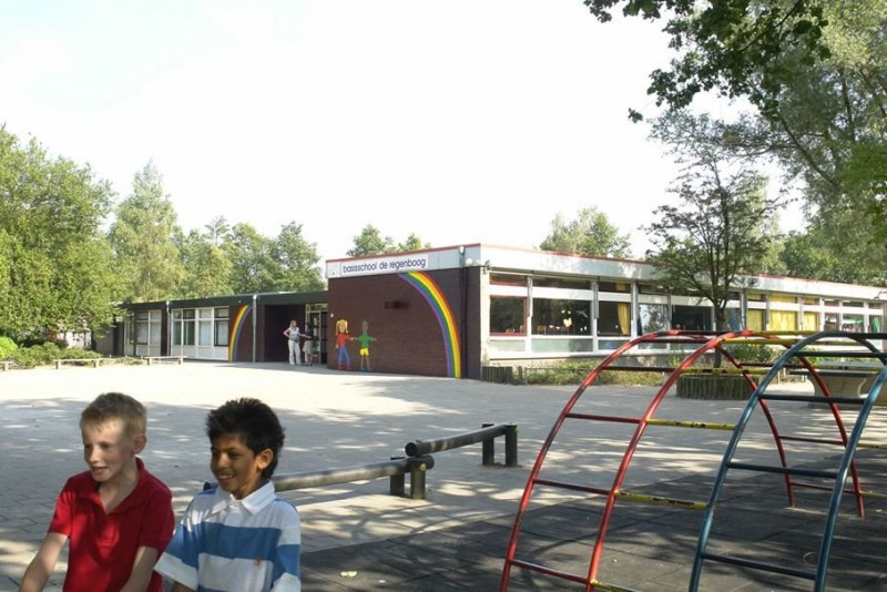 Het Stroink 60 R.K. Basisschool De Regenboog.jpg
