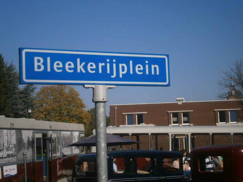 Bleekerijplein straatnaambord.JPG