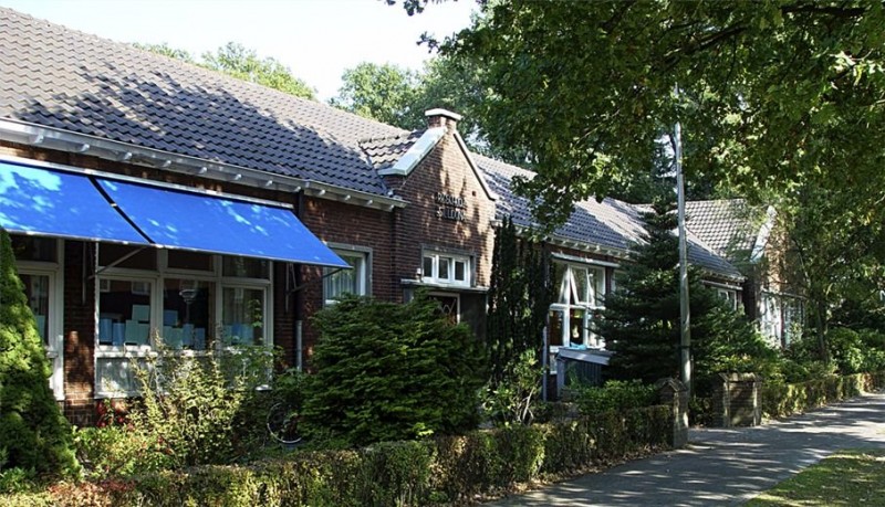 Scholten Reimerstraat 8 Lonneker R.K. Basisschool St. Liduinaschool.jpg