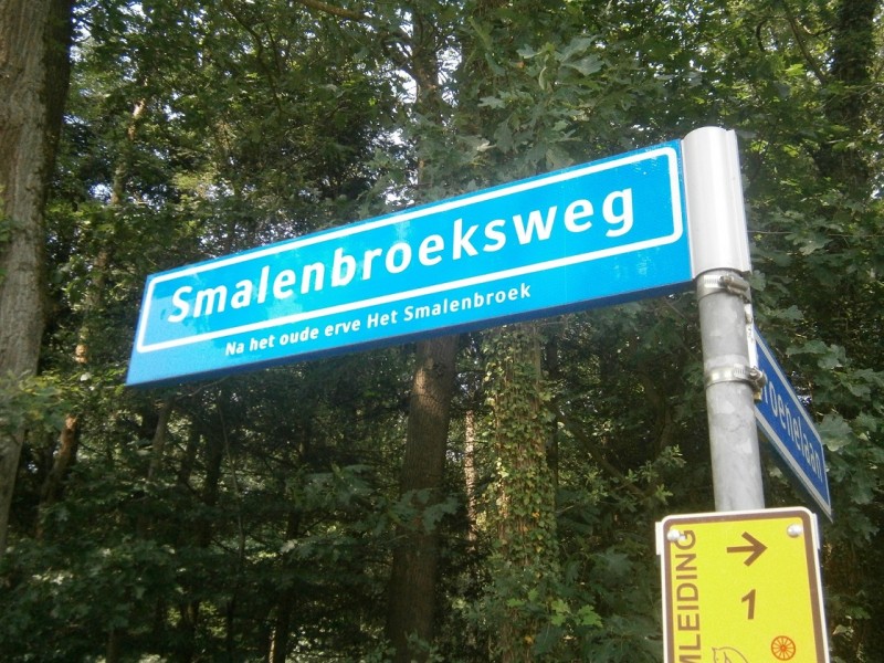 Smalenbroeksweg straatnaambord.JPG