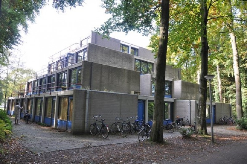 Matenweg  Witbreuksweg 73-377 Piramidewonngen UT.jpg