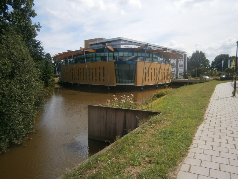 Capitool Velthuis kliniek.JPG