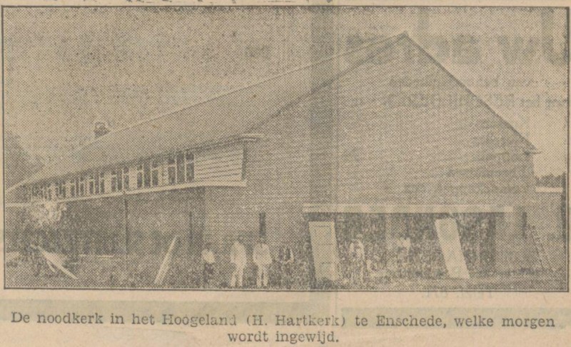 Hoogeland noodkerk krantenfoto Tubantia 24-9-1930 .jpg