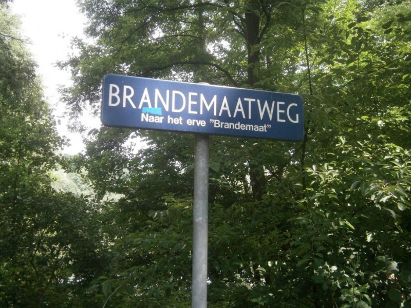 Brandemaatweg straatnaambord.JPG