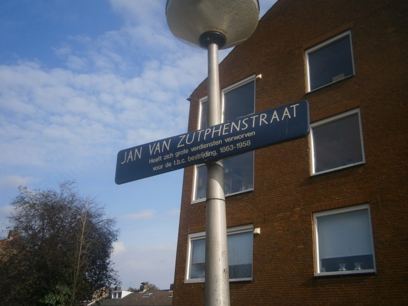 Jan van Zutphenstraat straatnaambord.JPG