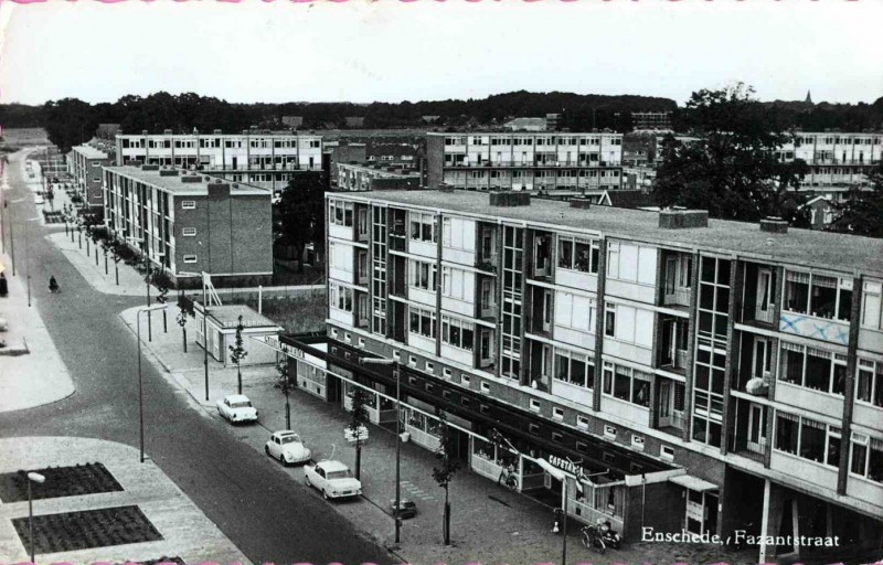 Fazantstraat Deel Mekkelholt vanaf Fazantstraat in NO-richting 1960.jpg