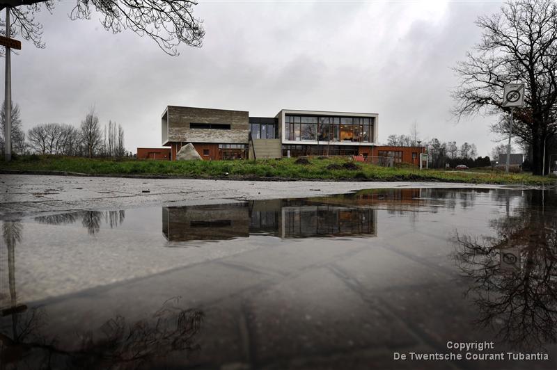 Buurthuis, maar nog geen buurt: De Kei op Dolphia. foto Carlo ter Ellen