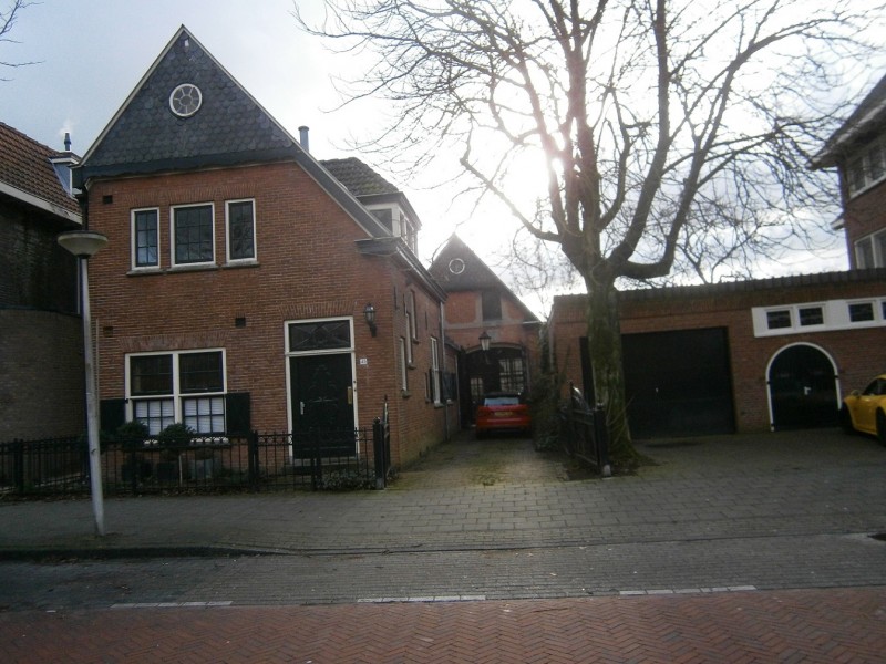 Bisschopstraat 43-45 gemeentelijk monument (3).JPG