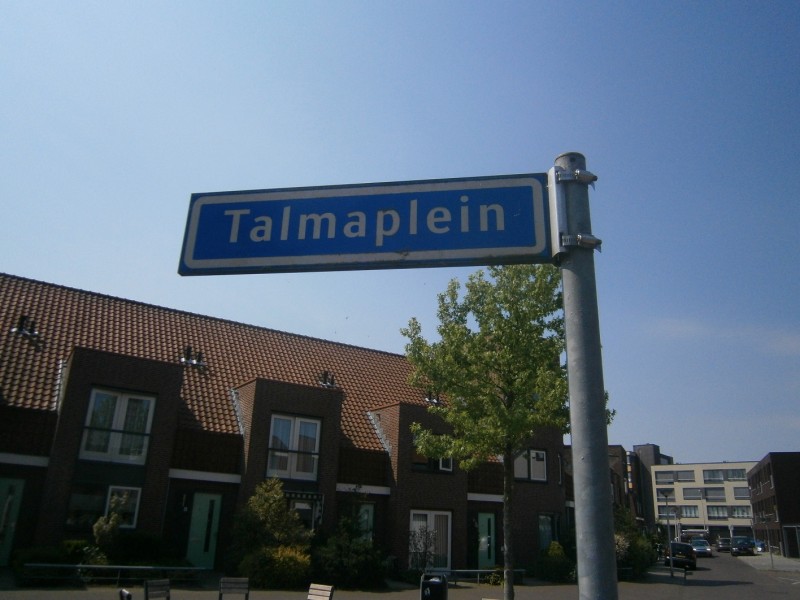 Talmaplein straatnaambord.JPG