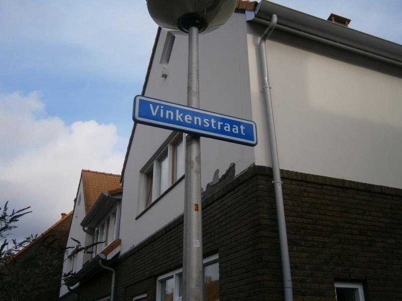 Vinkenstraat straatnaambord.JPG