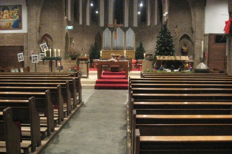 Beckumerstraat 167 Boekelo R.K. Kerk Marcellinus interieur.JPG