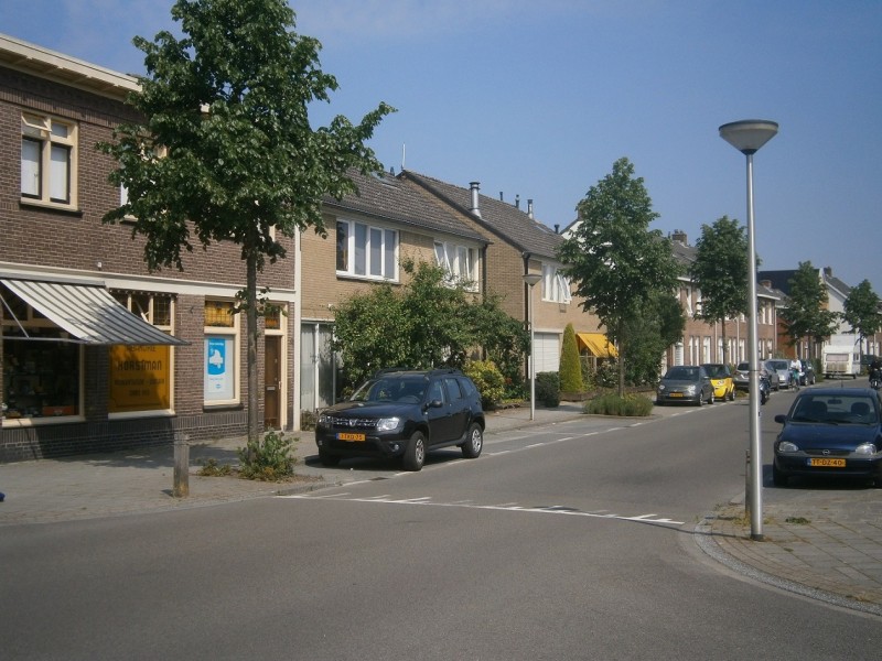 Voortsweg hoek Roombeekstraat.JPG