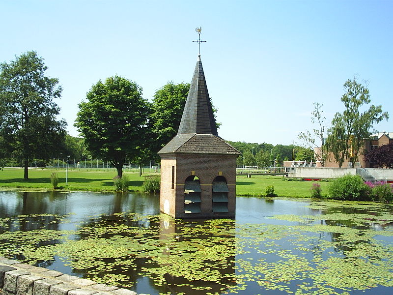 Calslaan Univeriteit Twente  Het torentje van Drienerlo van Wim T. Schippers.jpg