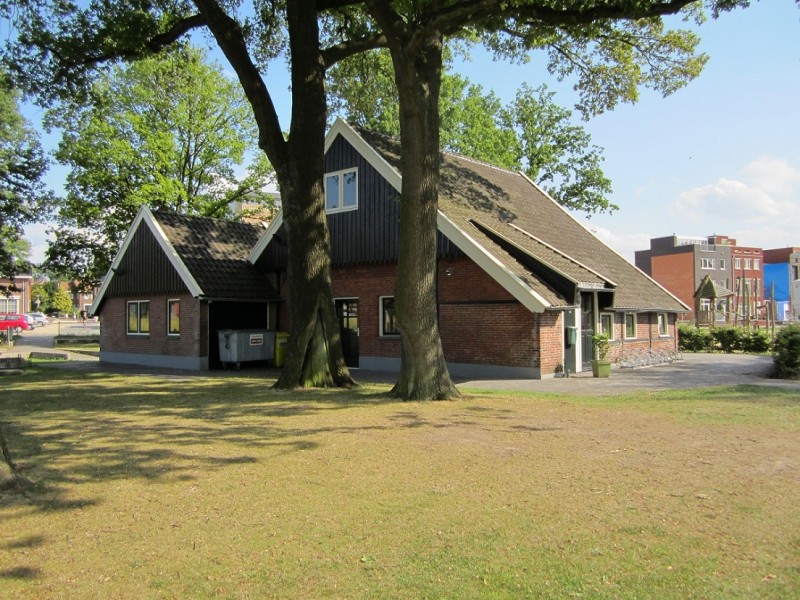 Steenbeltweg 48 Brasserie  Het Vrijdag (2).JPG