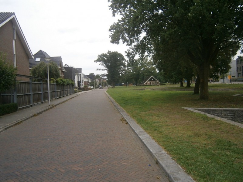 Steenbeltweg vanaf Hulsmaatstraat.JPG