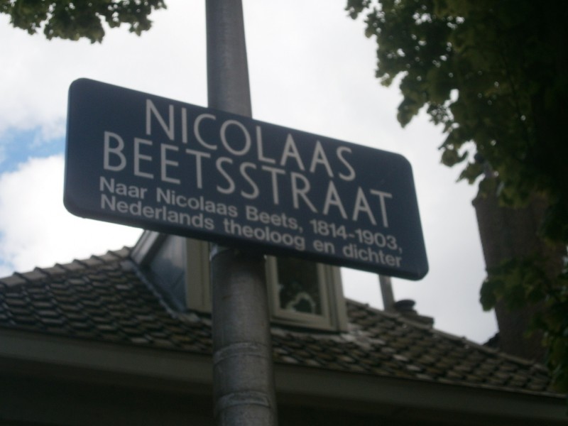 Nicolaas Beetsstraat straatnaambord (2).JPG