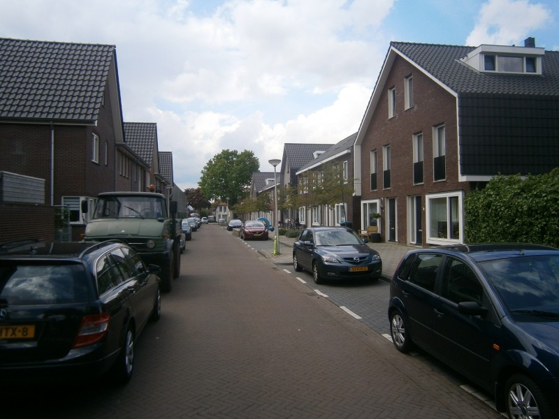 De Genestetstraat vanaf Nicolaas Beetsstraat.JPG