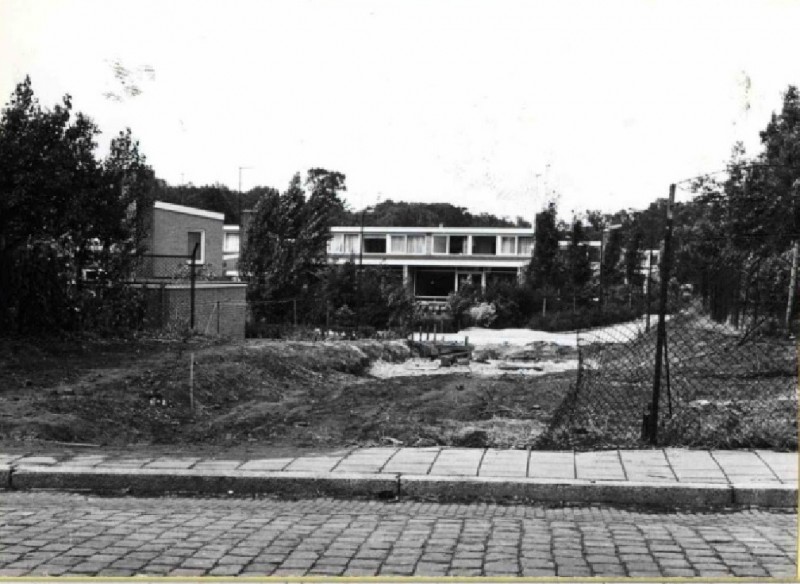 Leemhof juli 1964 Aanleg straat op Schreurserve.jpg