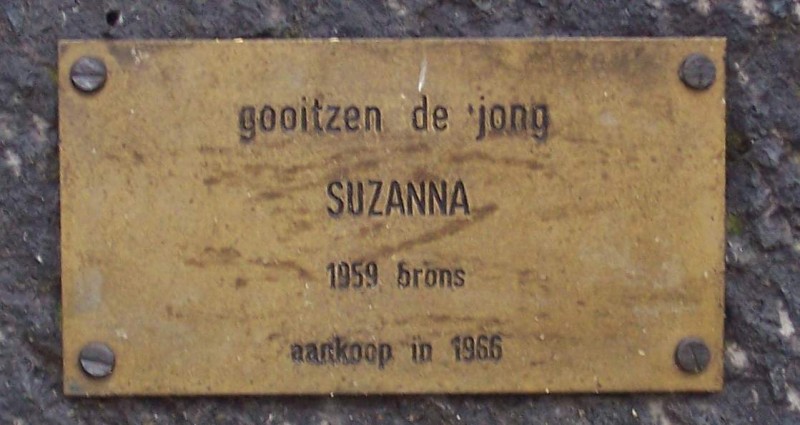 Minkgaarde informatiebord bij beeld Suzanne van Gooitzen de Jong.JPG
