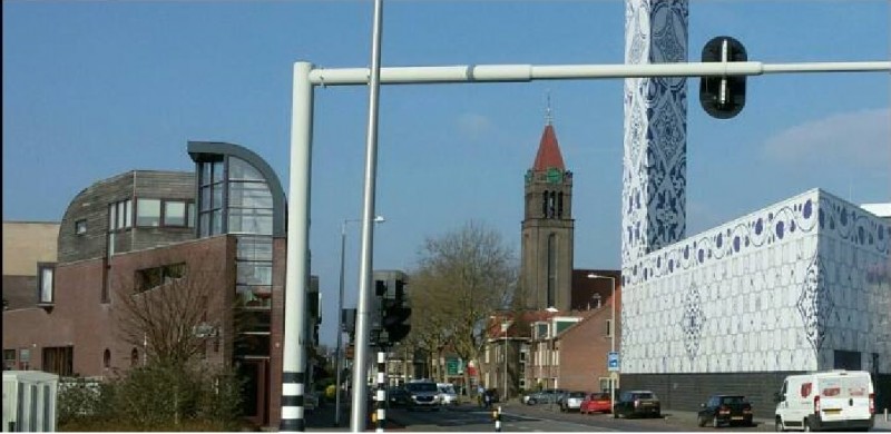 Deurningerstraat vijfsprong nu viersprong  met Mariakerk.jpg