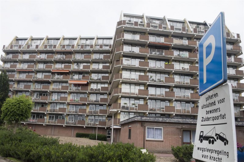 De 'smerigste flat van Nederland' wordt eindelijk gesloopt.jpg