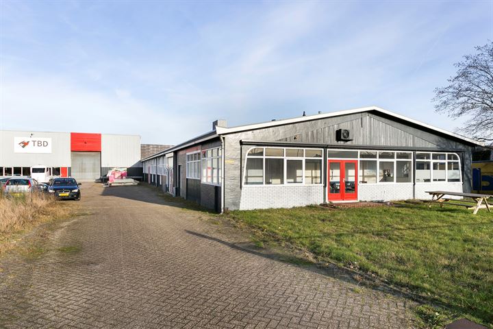 Binnenhaven 136 vroeger timmerfabriek.jpg