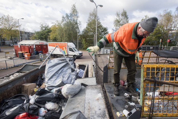 Enschedeërs gaan veel minder vaak naar afvalbrengpunt.jpg