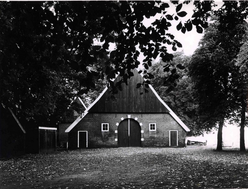 Anemoonstraat 1970 Boerderij 't Volbert of Wigmannink. Thans wijkcentrum Stokhorst..jpg