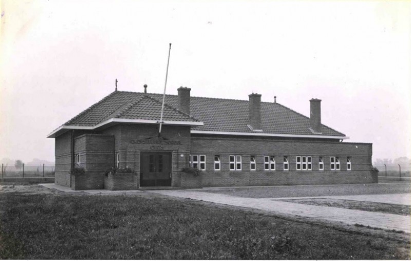 G.J. van Heekstraat Willem Lodewijkschool (chr. school c.v.o. 3) Twekkelerveld 1928.jpg