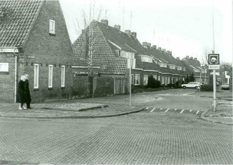 De Bouterstraat hoek Faberstraat.jpg