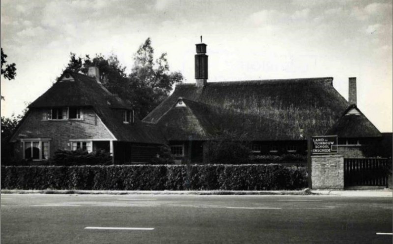 Hengelosestraat Land en tuinbouwschool 1950.jpg