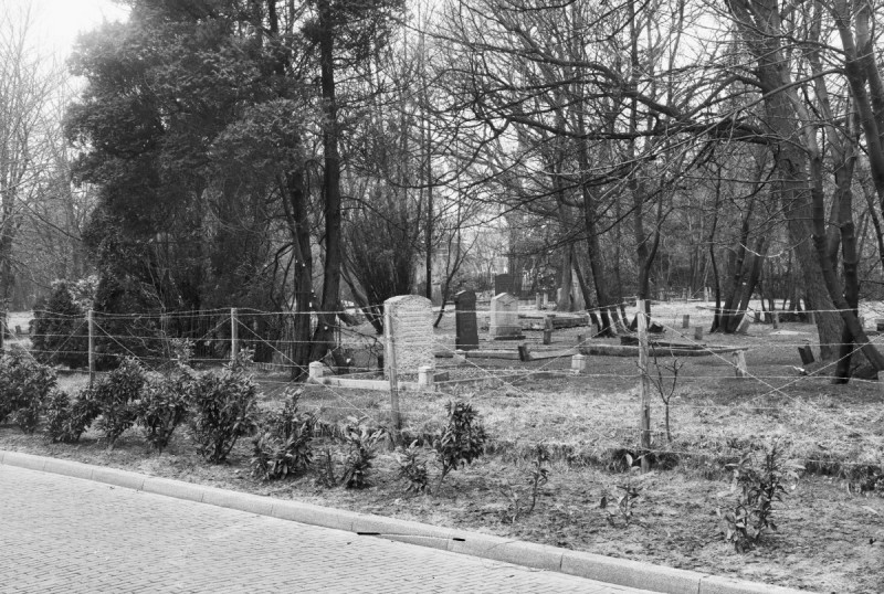Deurningerstraat Boerenkerkhof begraafplaats gemeentelijk monument.jpg