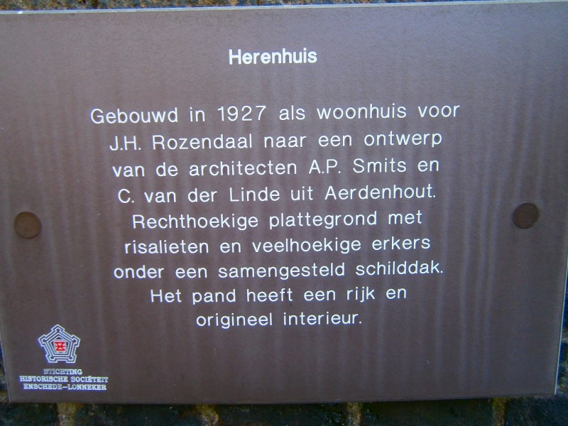 M.H. Tromplaan 9 infobord Villa Rozendaal rijksmonument.JPG