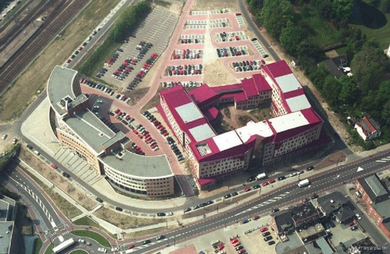 Hengelosestraat  Luchtfoto Amicon en ITC.jpg