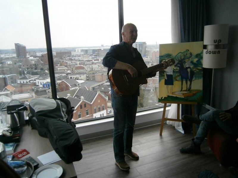 Willem Wilminkplein hotelkamer Intercity Hotel gitaarconcert ivm Culturele Zondag 25-3-2018.jpg