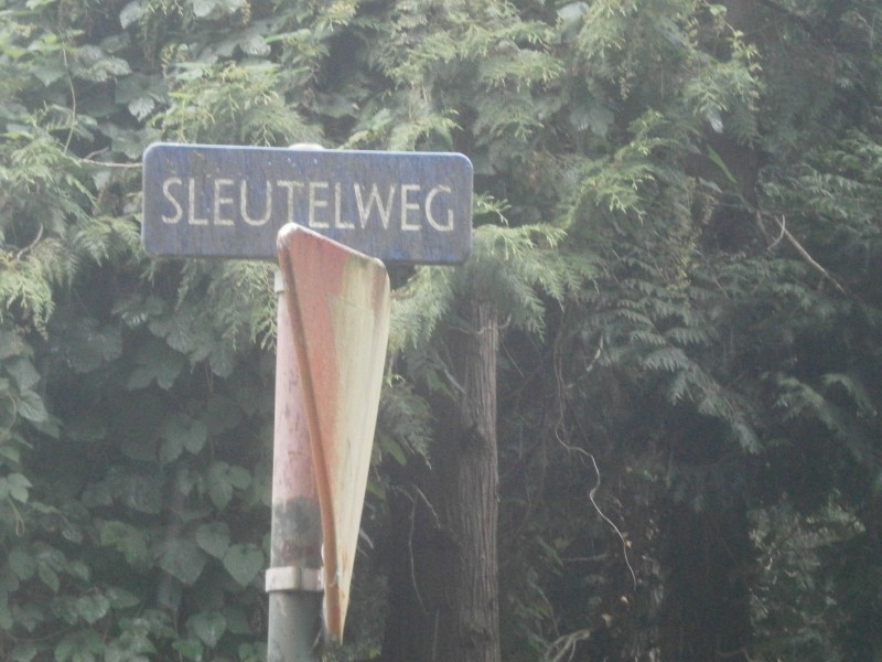 Sleutelweg straatnaambord.JPG