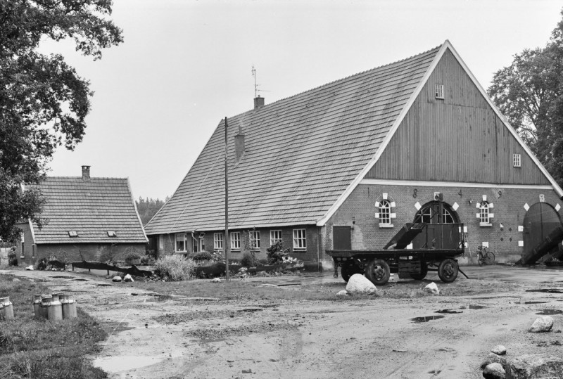 Bruninkslaan 24 Usselo Boerderij Groot Brunink. Rijksmonument.jpg