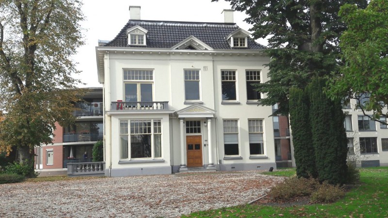 Oldenzaalsestraat 123 villa 't Zeggelt gemeentelijk monument (3).jpg