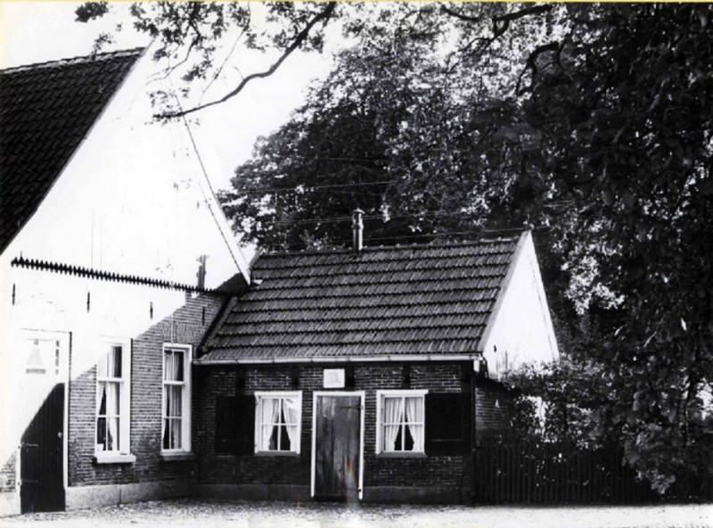 Burgemeester Stroinkstraat 341 Boerderij De Horst met aanbouw 2-9-1965.jpg