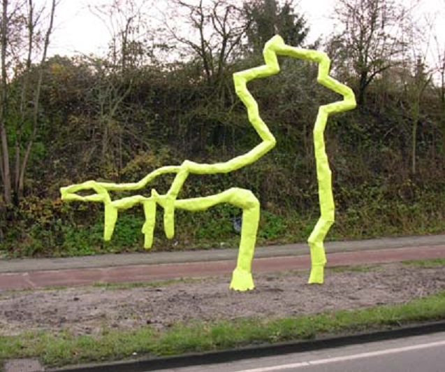 Broekheurnering, thv de Beekwoudehoek kunstwerk Man met hond (2).jpg