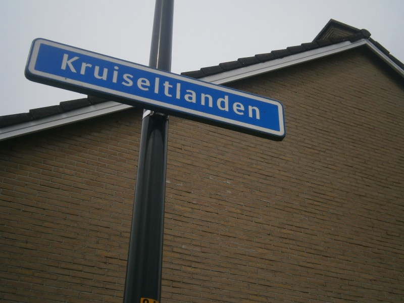 Kruiseltlanden straatnaambord.JPG