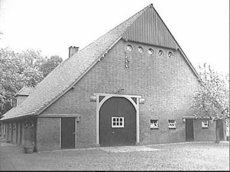 Helmerstraat 201 Usselo. De Helmer boerderij. Rijksmonument.jpg