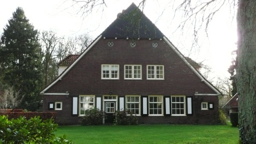 Helmerstraat 201 boerderij rijksmonument.jpg