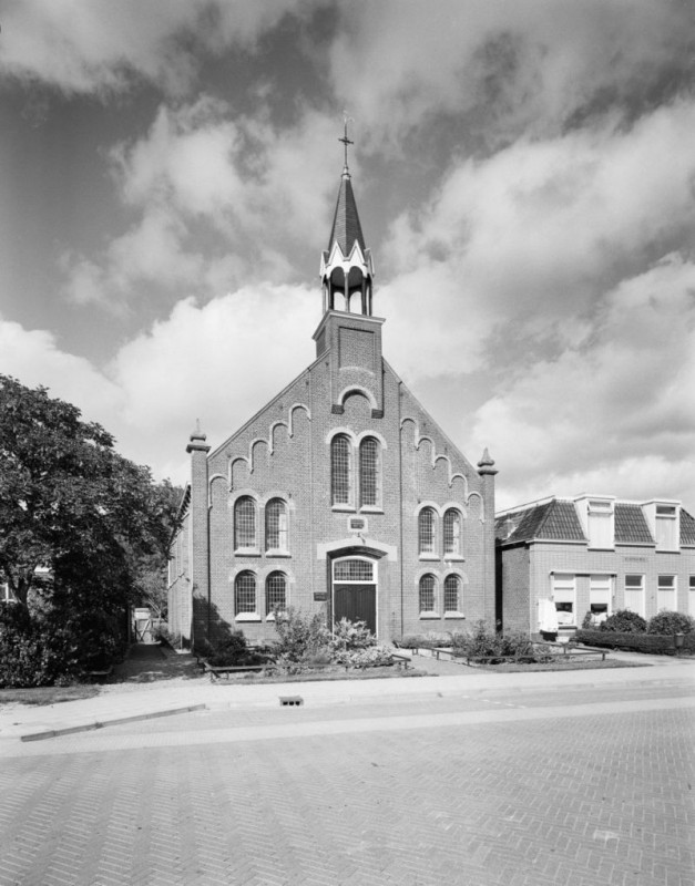 Arum Friesland Gereformeerde Kerk.jpg