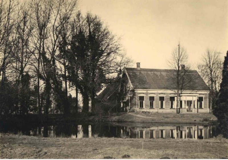 Strootsweg 1934 Boerderij De Oude Brinkhof in 1934 gesloopt.jpg