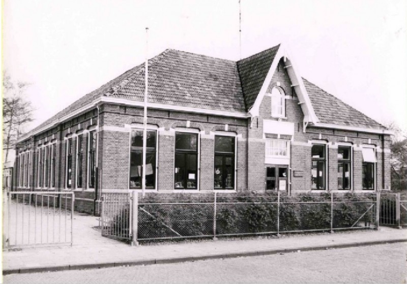 Wooldrikshoekweg 77 Wooldrikshoekschool openbare lagere school 1981.jpg