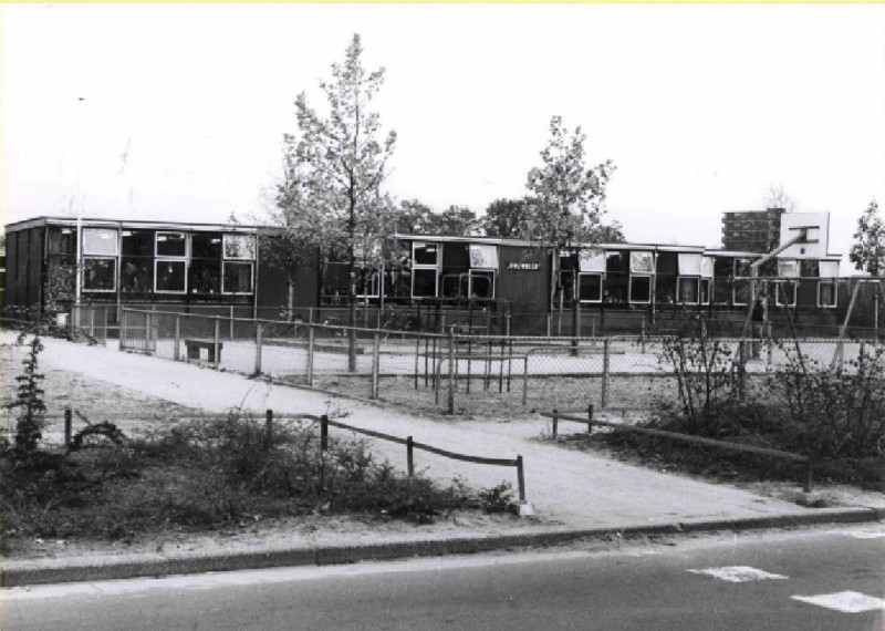 Reerinklanden 55, Combischool Houwbeek 1986.jpg