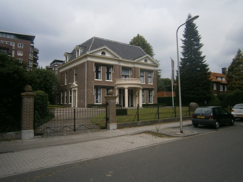 Marthalaan 5 villa Marthaoord gemeentelijk monument.JPG