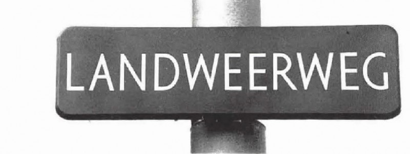 Landweerweg straatnaambord.jpg