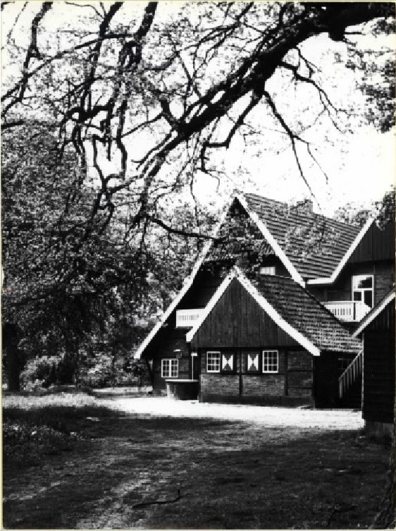 Hofmeijerweg 24 Het Leutink, voorgevel + voorbouw, tot woning verbouwde boerderij 1965.jpg